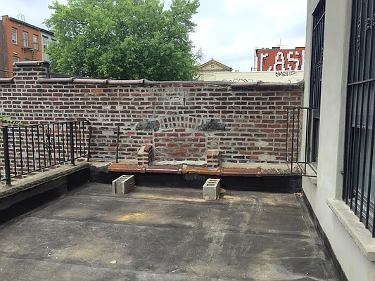 Rented by Miron Realty Group | media 48