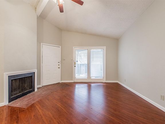 5th image of 8545 Midpark Rd APT 6