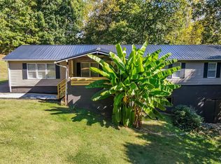 4889 Heavenly Ln, Morganton, NC 28655