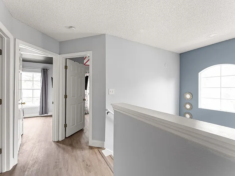 Sun Key Pl — Photo 26