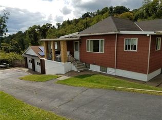 1614 Weiler St, Braddock, PA 15104