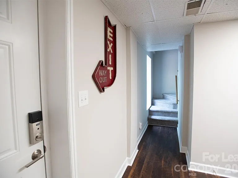 9100 Nash Ave — Photo 27