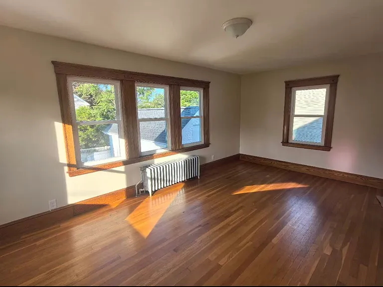 60 Harvard St #2 — Photo 2