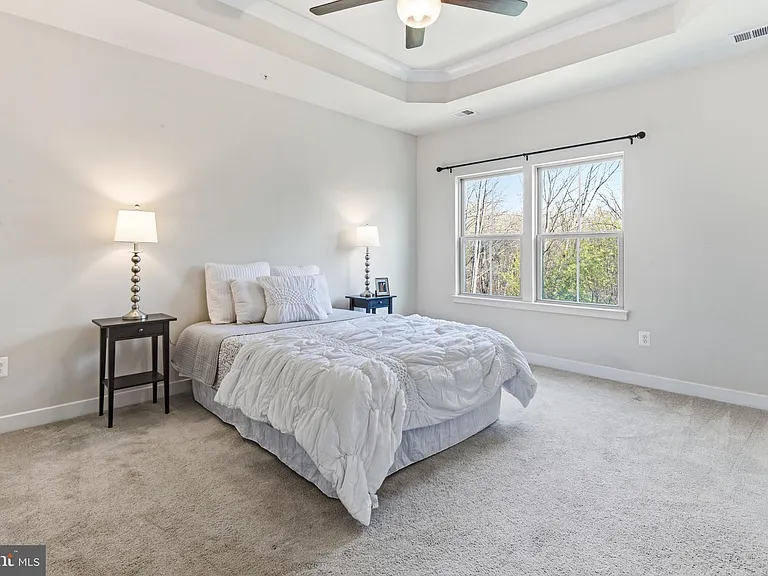 5927 Pecking Stone St — Photo 10