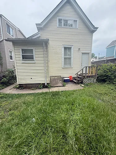 506 Maple St Photo 1