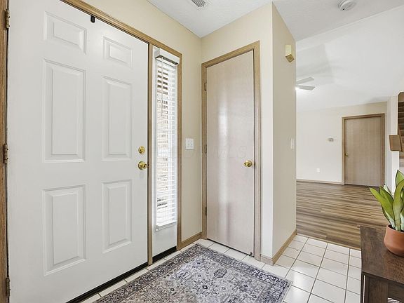 4th image of 9383 Clermont Blvd