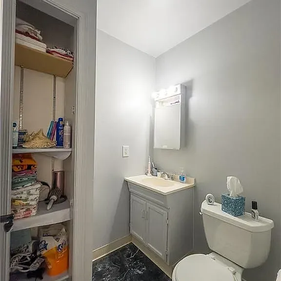 112 Front St #1 — Photo 2