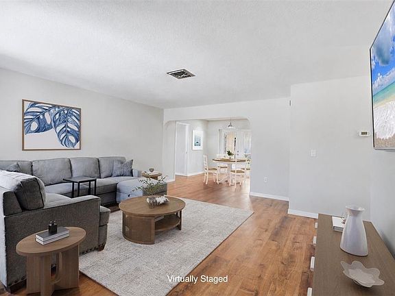 5th image of 1007 OLYMPIA ROAD