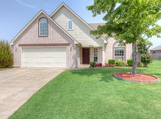 20195 E 38th St S, Broken Arrow, OK 74014