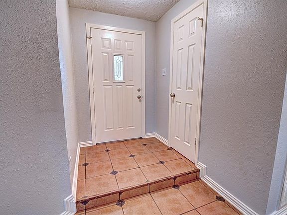 3rd image of 16118 Golden Sage Ln