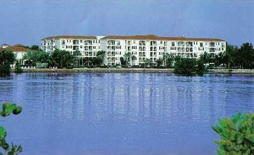 Guard-Gated Waterfront community near Aventura Mall