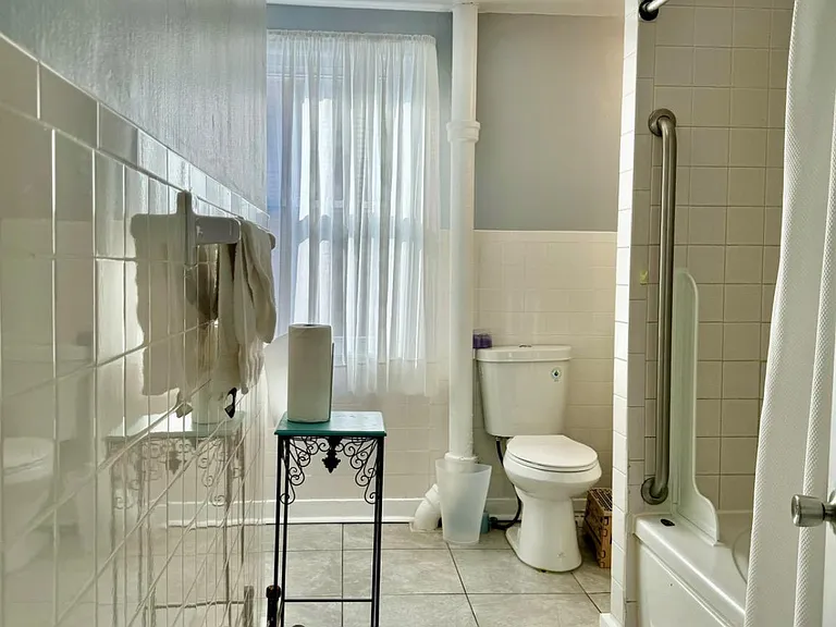 3210 Harford Rd — Photo 25