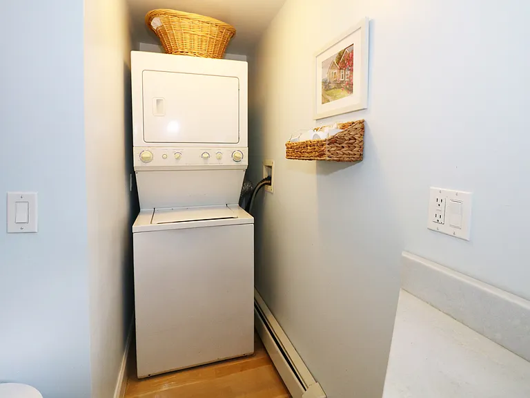 249 Tuckerman Ave #2 — Photo 17