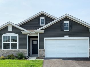 870 Mesa Ln, Pingree Grove, IL 60140