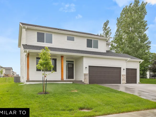 1021 Shady Lane Dr, Norwalk, IA 50211