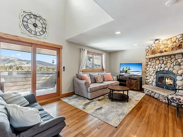 6726 Ryan Gulch Rd — Photo 9