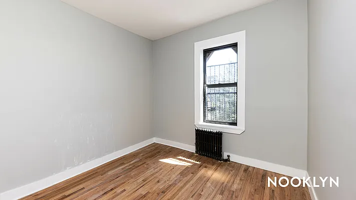 Rented by Nooklyn NYC LLC | media 35