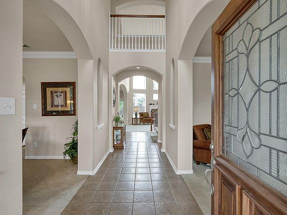 3rd image of 8222 Edenwood Dr