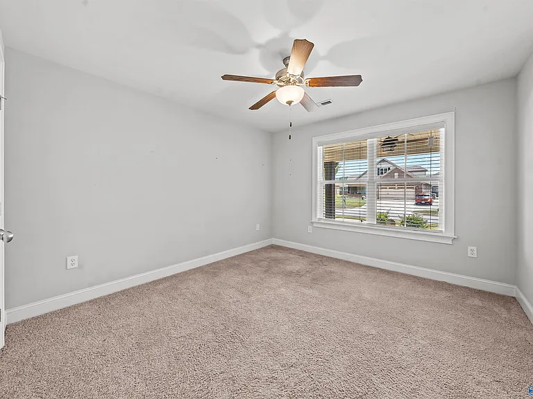 233 Dustin Ln NW — Photo 22