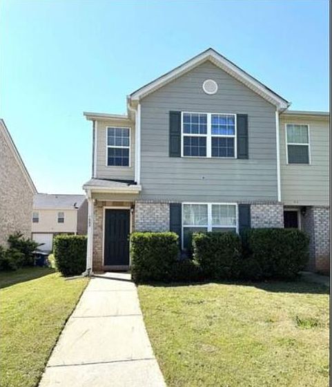 1st image of 1605 Hydrangea Ln #1605