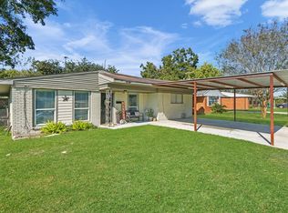 2114 Raspberry Ln, Pasadena, TX 77502