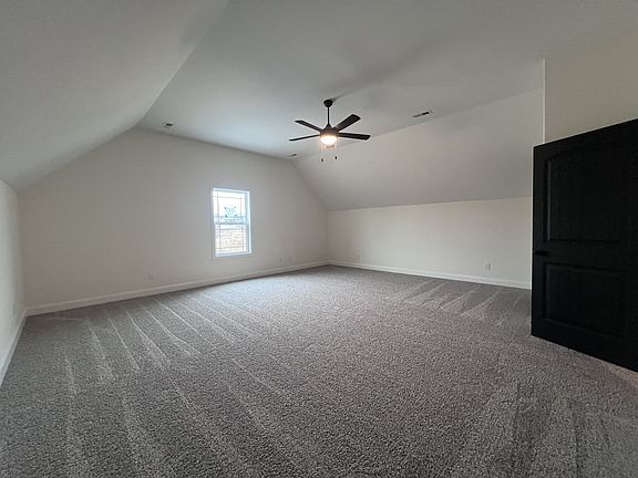 3rd image of 848 Burley Barn Rd