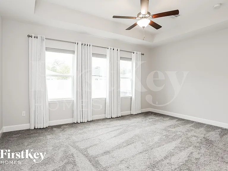 12069 Bridgehampton Rd — Photo 8