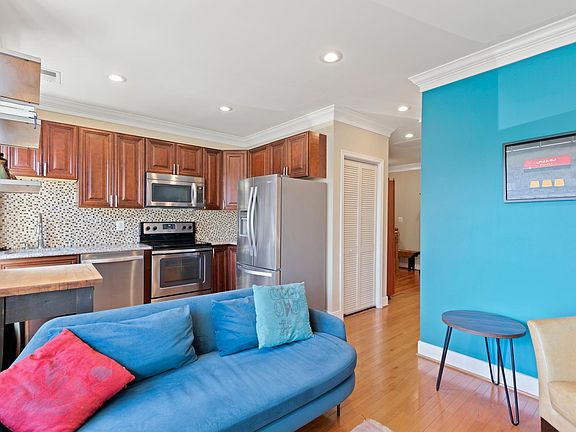 Living room/Kitchen