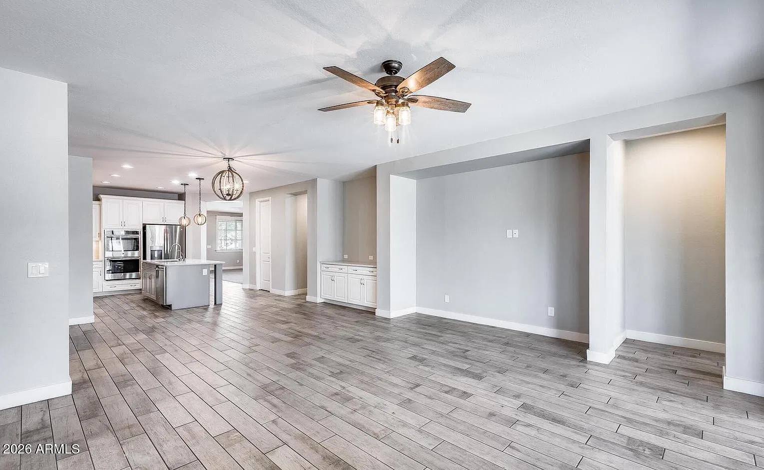 4 bed, 2.5 bath, 2587 sqft, $2,650 — Photo 3