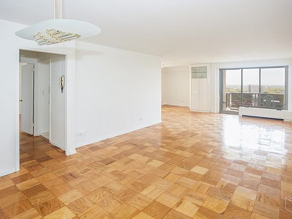 4th image of 110-11 Queens Blvd APT 30-L