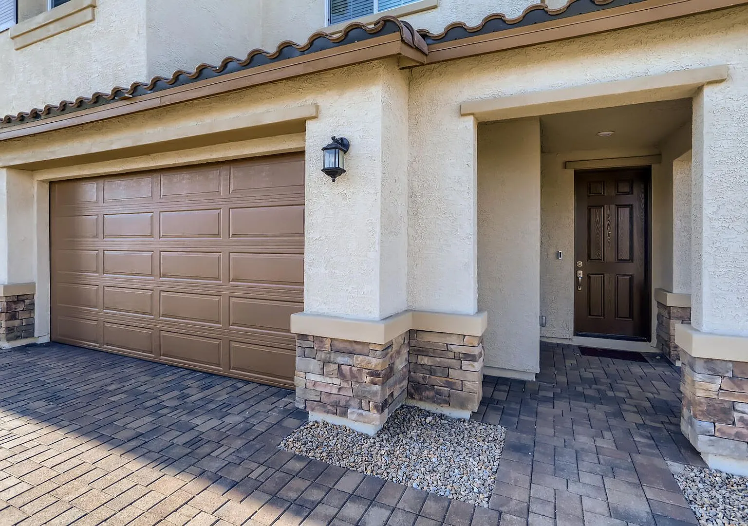 A Spectacular New Home with Solar Panels! — Photo 3