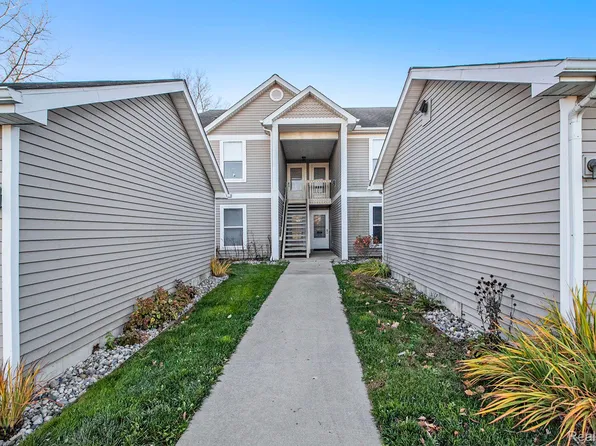 1449 Heatherwood Ln, Ann Arbor, MI 48108