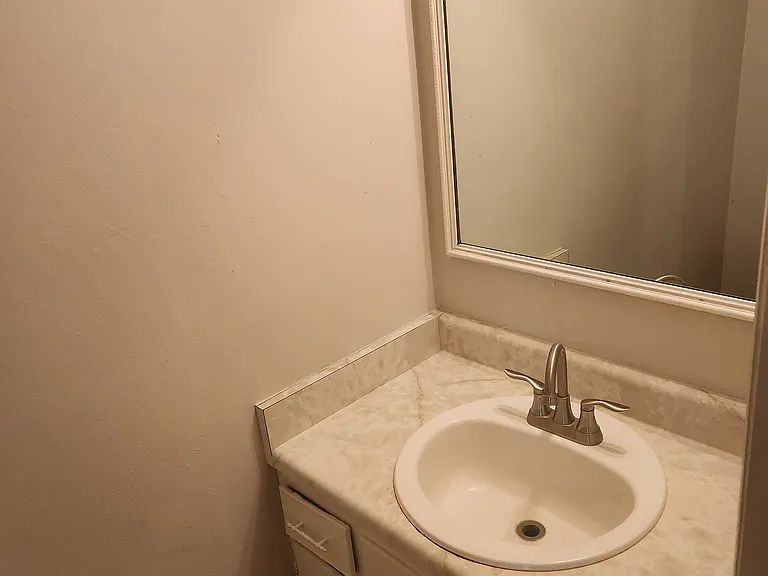 3109 Wildwood Dr — Photo 6
