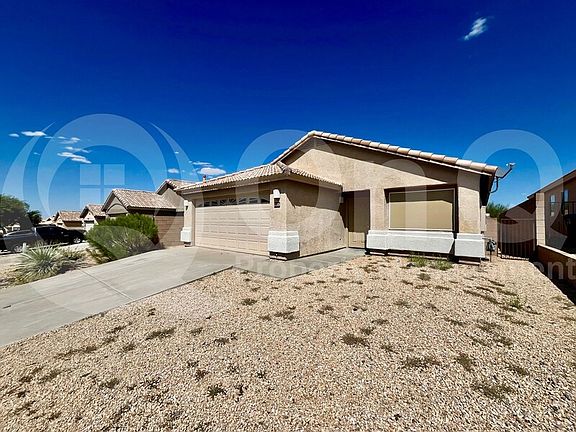 2nd image of 739 S Painted River Way
