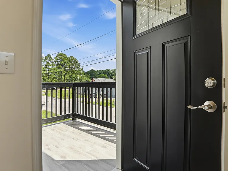 516 Singletary St SE — Photo 47