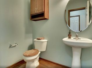 6757 Troy Ln N, Maple Grove, MN 55311