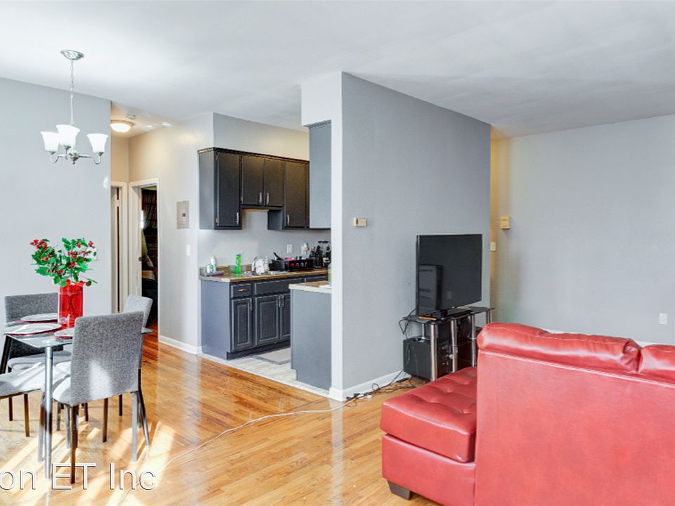 1st image of 25 Linden Ave #B04