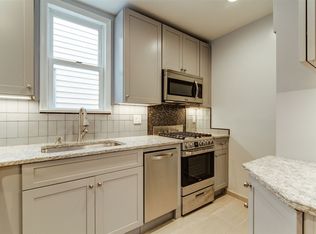 126 W 13th St, Bayonne, NJ 07002