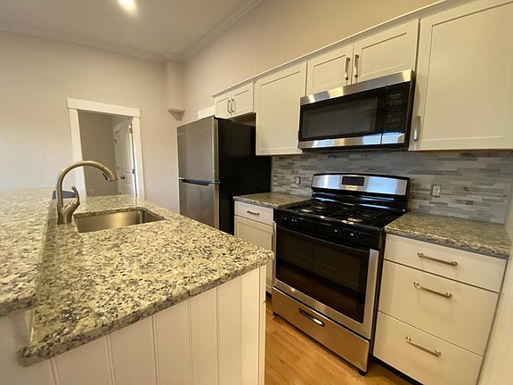 2nd image of 38 Freebody St #301
