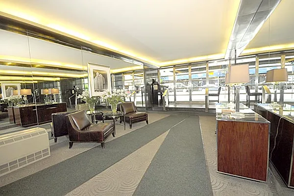 Sold by Corcoran | media 7