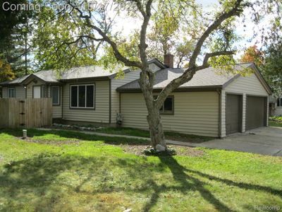 4491 Ormond Rd, White Lake, MI, 48383
