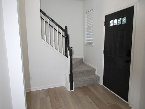 3rd image of 706 Shellstone Pl