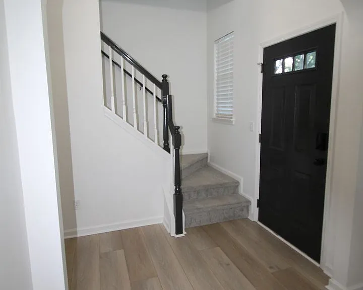706 Shellstone Pl — Photo 3
