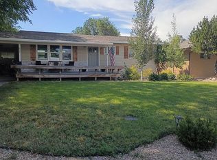 835 S 12th St, Montrose, CO 81401