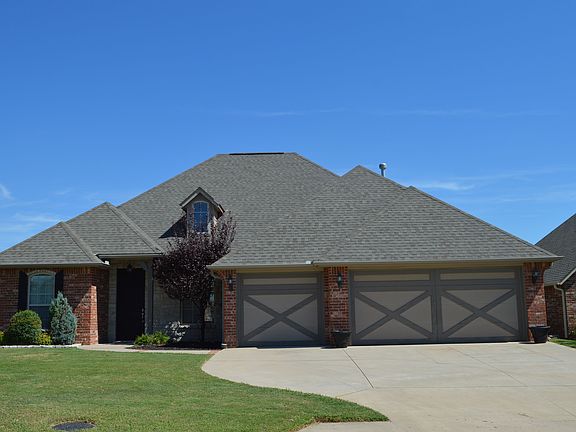 3rd image of 3614 W Fountain View Ct
