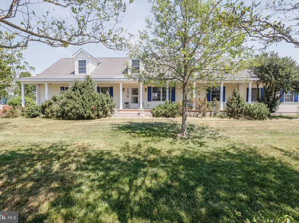 3882 Burrsville Rd, Harrington, DE 19952