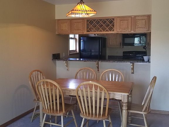 2nd image of 404D Bayview Dr