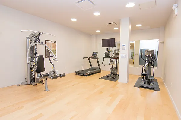 Rented by Modern Spaces | media 26