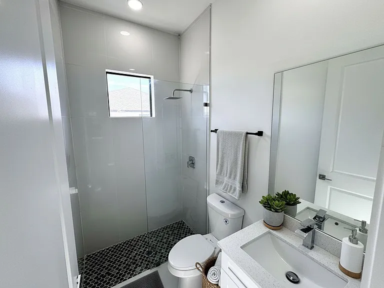 477 Rayford St — Photo 24