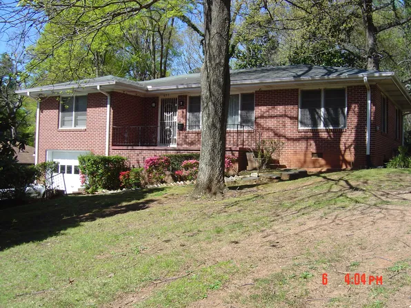 635 Charlotte Pl NW, Atlanta, GA 30318